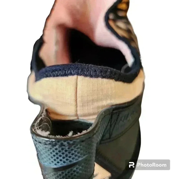 Nike Sneakers Men's ACG React Terra Gobe Melon Pink Size 11 - Picture 5 of 9